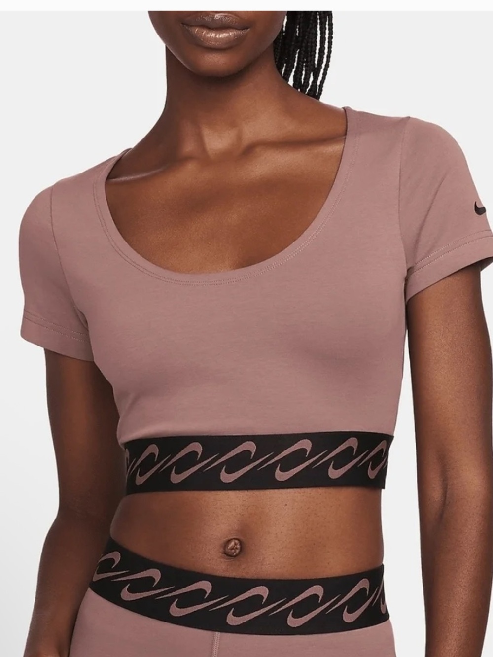 Nike Sportswear Essential Swoosh Short Sleeve Crop Top